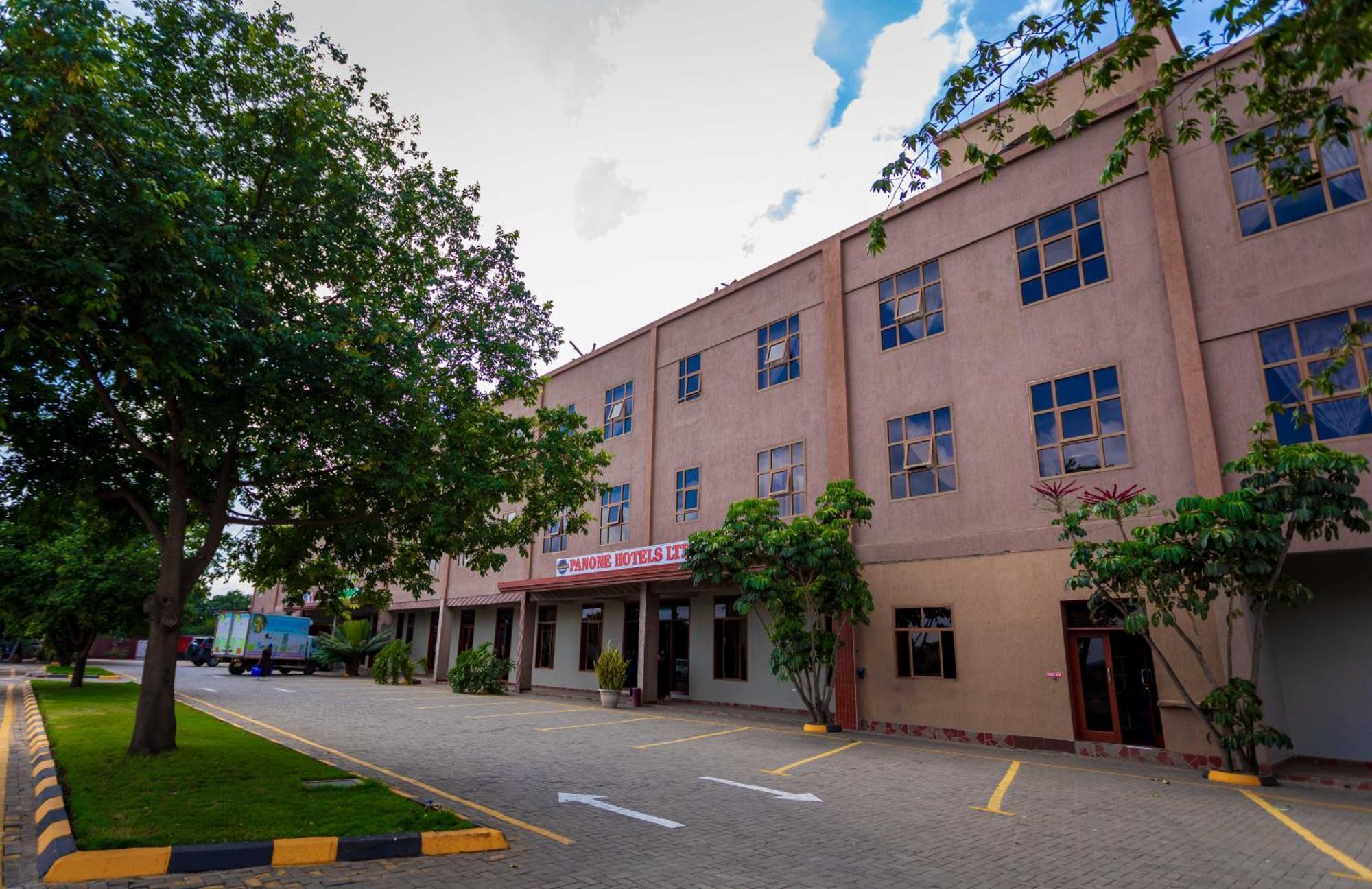 Panone Hotels - King'Ori Kilimanjaro Airport 모시 외부 사진