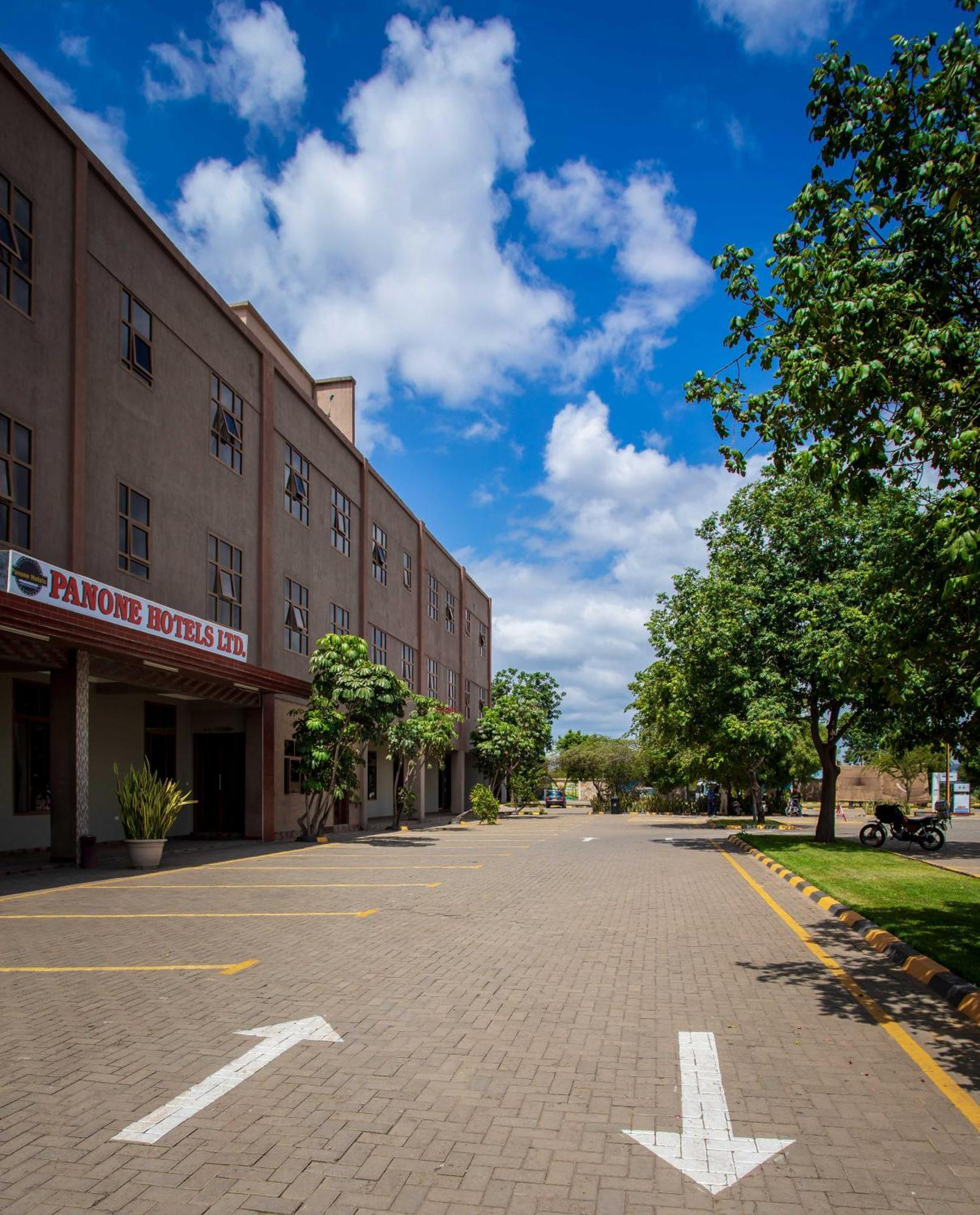 Panone Hotels - King'Ori Kilimanjaro Airport 모시 외부 사진